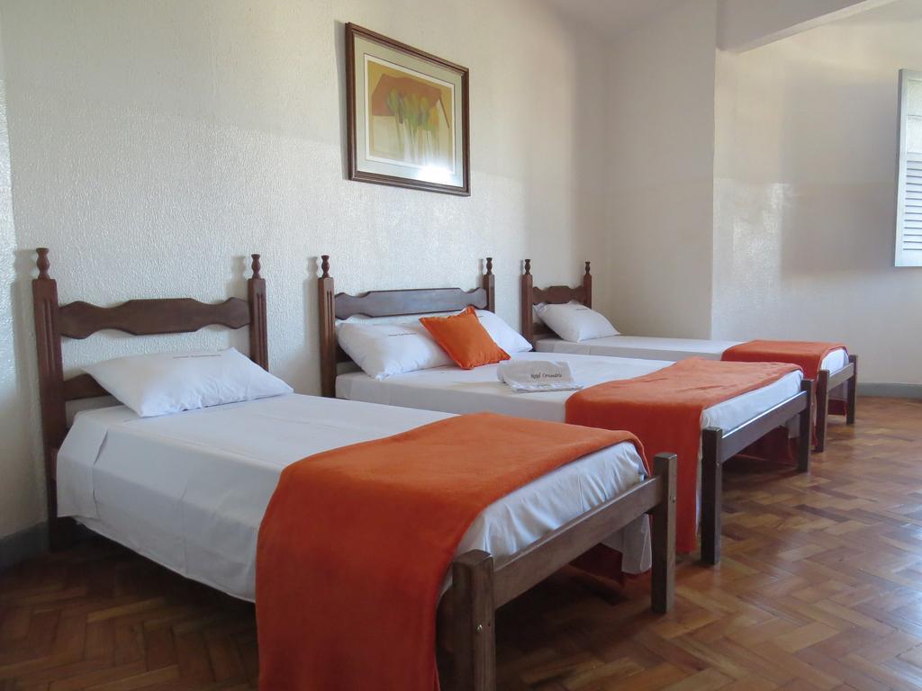 Hotel Centenario Жуис-ди-Фора Номер фото
